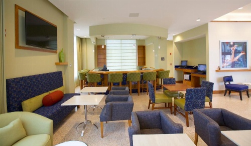 Hampton Inn Miami Beach image 3